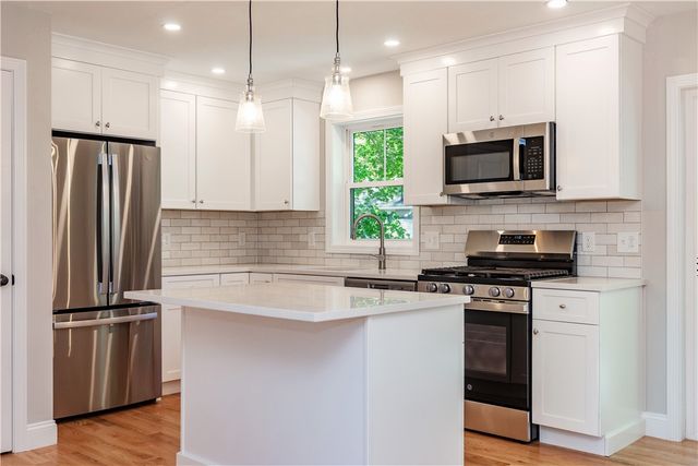 81 Cadora Avenue, Warwick, RI 02818