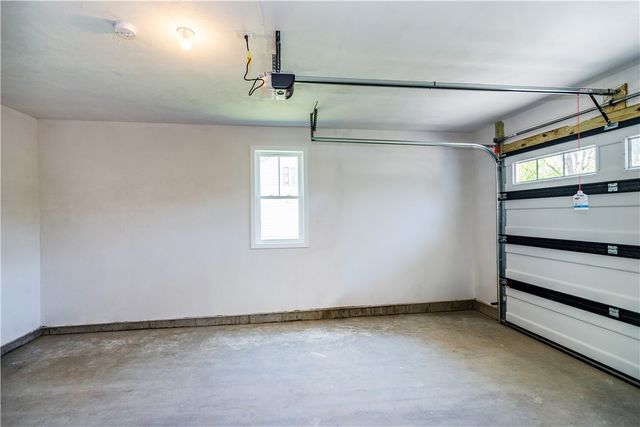 81 Cadora Avenue, Warwick, RI 02818