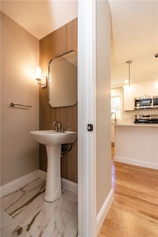 81 Cadora Avenue, Warwick, RI 02818
