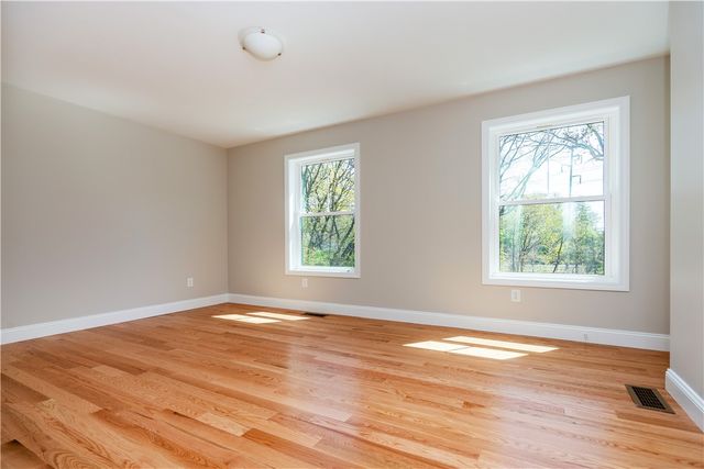 81 Cadora Avenue, Warwick, RI 02818