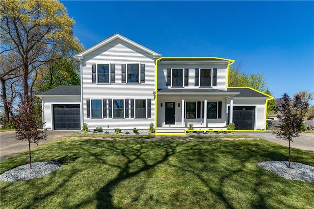 81 Cadora Avenue, Warwick, RI 02818