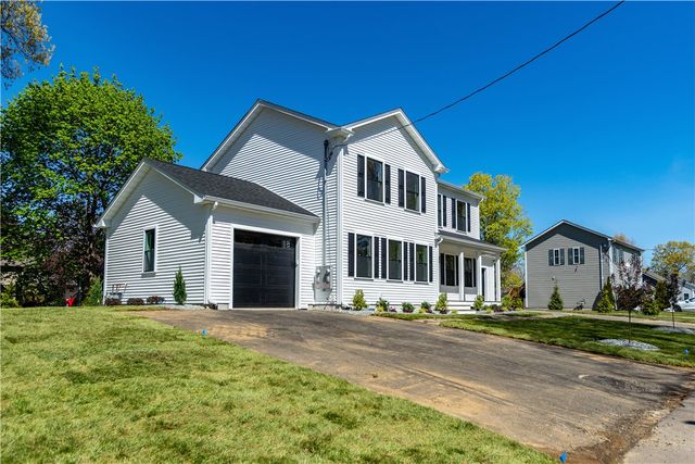 81 Cadora Avenue, Warwick, RI 02818