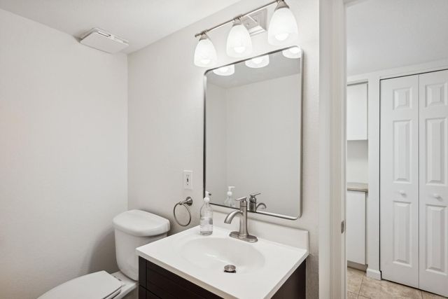 5111 N 83rd Street, Scottsdale, AZ 85250