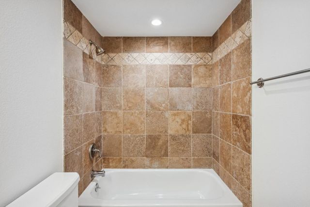 5111 N 83rd Street, Scottsdale, AZ 85250