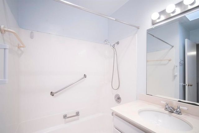 3592 Boussock Lane, Oceanside, CA 92057