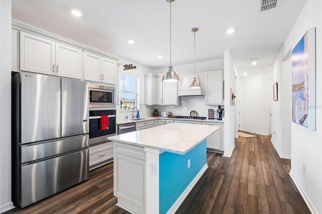 9454 BALLASTER POINTE LOOP, Parrish, FL 34219