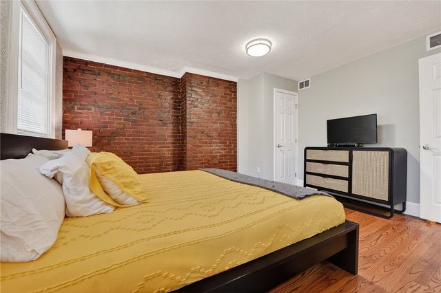 1113 Linden Pl, Central North Side, PA 15212