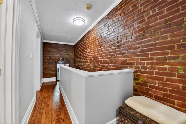 1113 Linden Pl, Central North Side, PA 15212