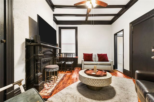 1113 Linden Pl, Central North Side, PA 15212