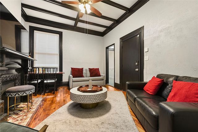 1113 Linden Pl, Central North Side, PA 15212