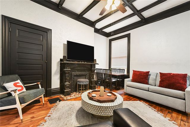 1113 Linden Pl, Central North Side, PA 15212