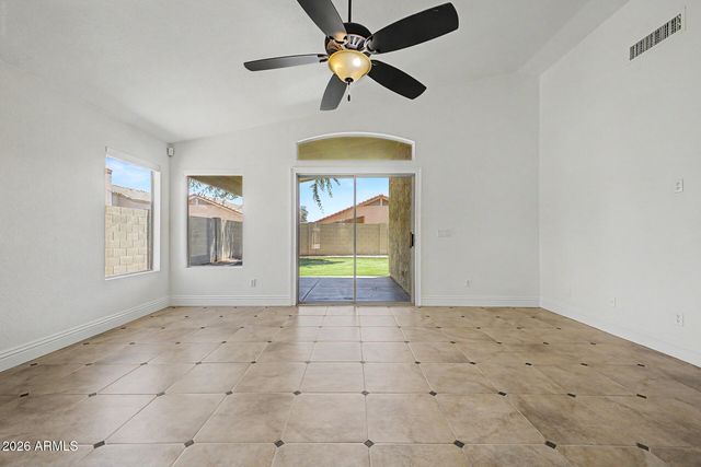 3297 E JUANITA Avenue, Gilbert, AZ 85234