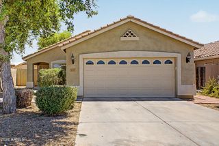 3297 E JUANITA Avenue, Gilbert, AZ 85234