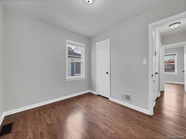 4035 S Logan Street, Englewood, CO 80113