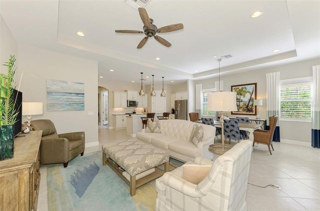 10407 MEDJOOL DRIVE, Venice, FL 34293