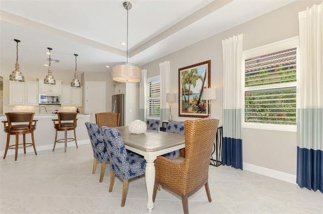 10407 MEDJOOL DRIVE, Venice, FL 34293