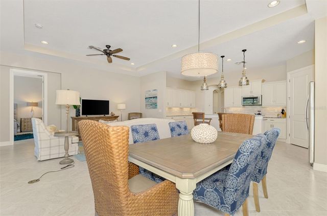 10407 MEDJOOL DRIVE, Venice, FL 34293