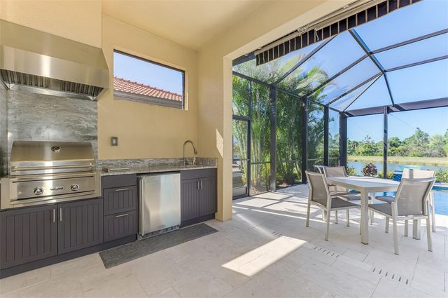 10407 MEDJOOL DRIVE, Venice, FL 34293