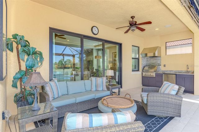 10407 MEDJOOL DRIVE, Venice, FL 34293