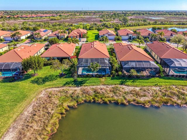 10407 MEDJOOL DRIVE, Venice, FL 34293