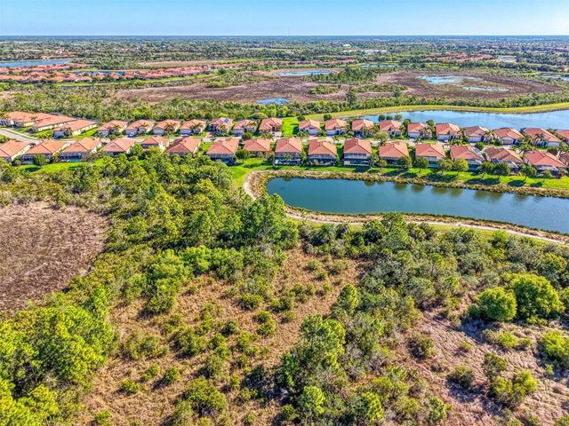 10407 MEDJOOL DRIVE, Venice, FL 34293