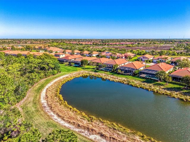 10407 MEDJOOL DRIVE, Venice, FL 34293