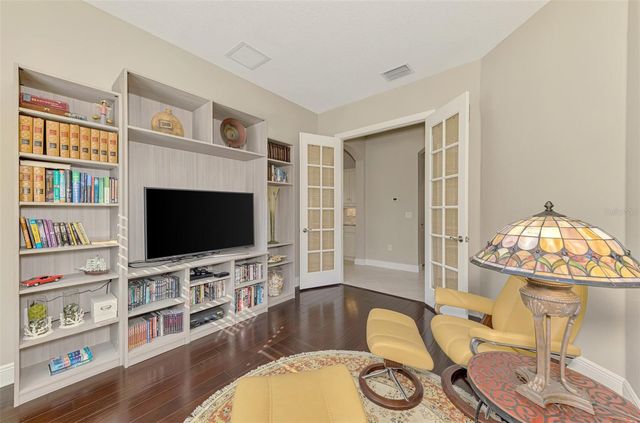 10407 MEDJOOL DRIVE, Venice, FL 34293