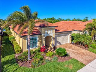 10407 MEDJOOL DRIVE, Venice, FL 34293