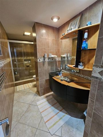 4200 Hillcrest Dr 1015, Hollywood, FL 33021