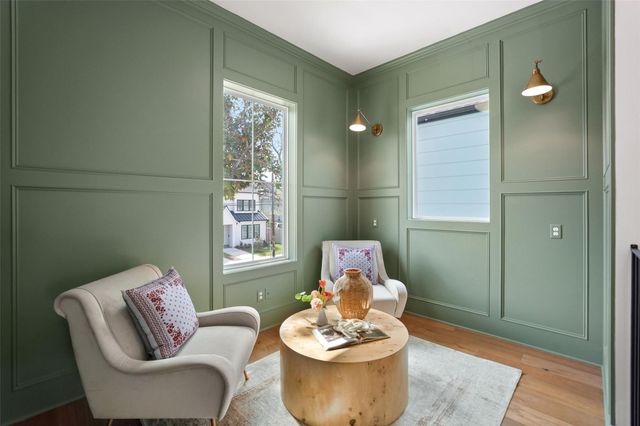 1023 E 23rd Street, Houston, TX 77009