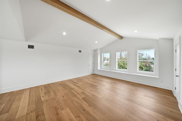 1023 E 23rd Street, Houston, TX 77009