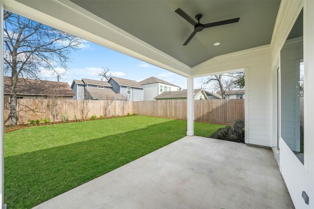 1023 E 23rd Street, Houston, TX 77009