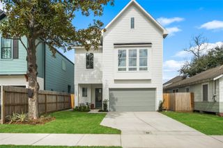 1023 E 23rd Street, Houston, TX 77009