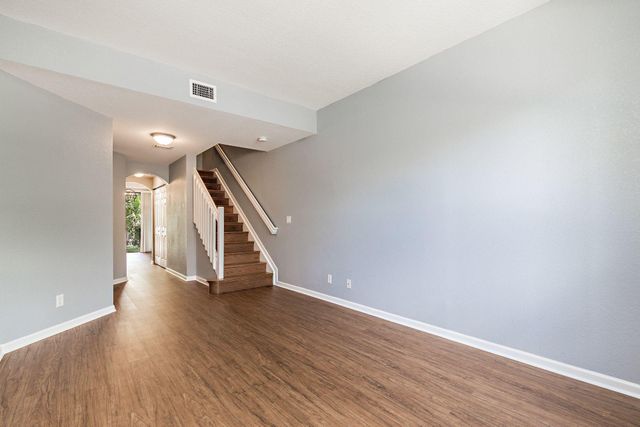 2912 Hidden Hills Road 1205, West Palm Beach, FL 33411