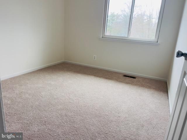 2716 GLENGYLE DR, Vienna, VA 22181