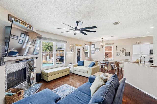 12637 Chittamwood Trail, Fort Worth, TX 76040