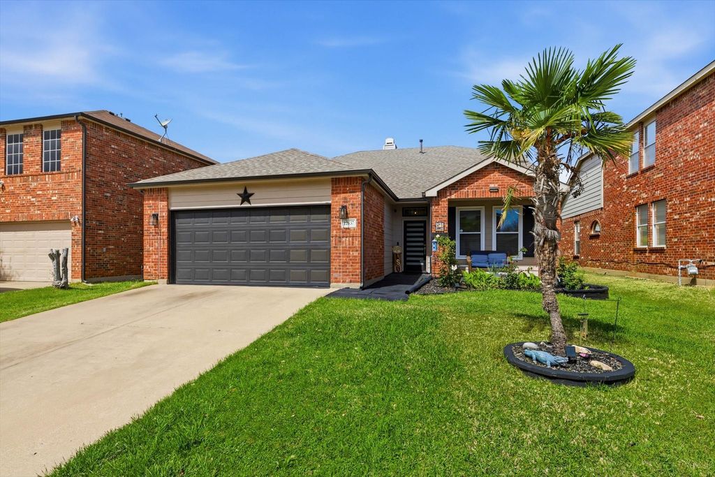 12637 Chittamwood Trail, Fort Worth, TX 76040