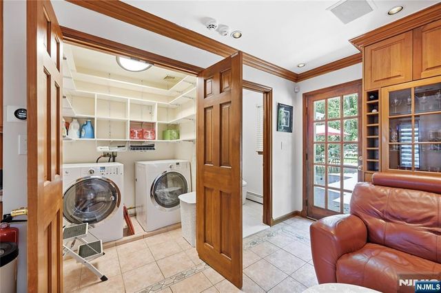 111 Kitchell Lake Drive, West Milford, NJ 07480