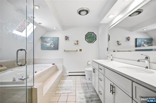 111 Kitchell Lake Drive, West Milford, NJ 07480