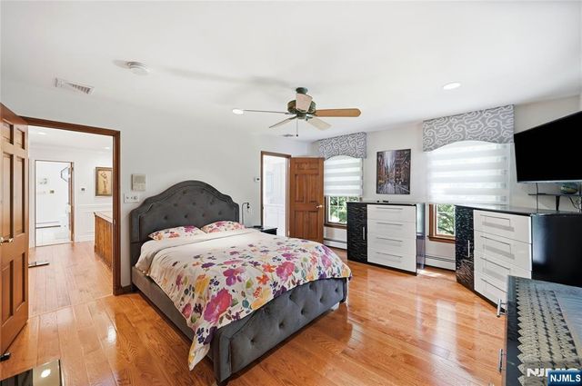 111 Kitchell Lake Drive, West Milford, NJ 07480