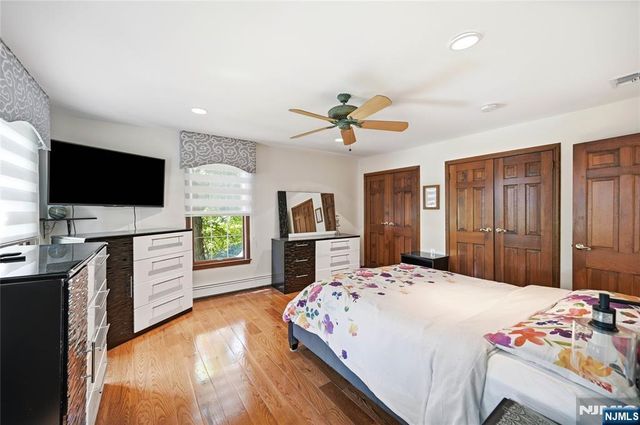111 Kitchell Lake Drive, West Milford, NJ 07480