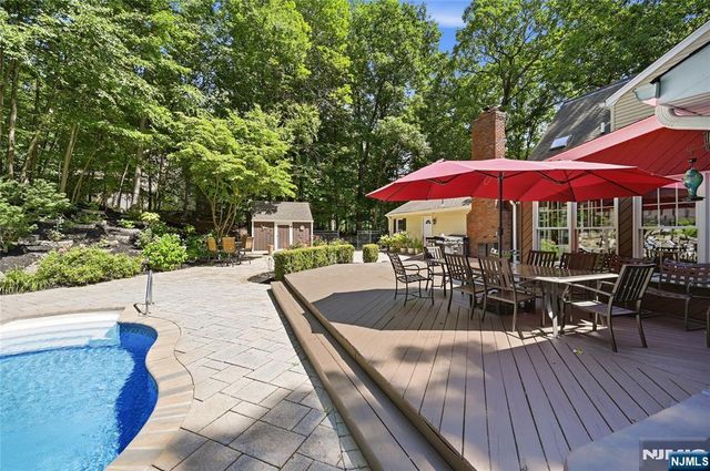 111 Kitchell Lake Drive, West Milford, NJ 07480