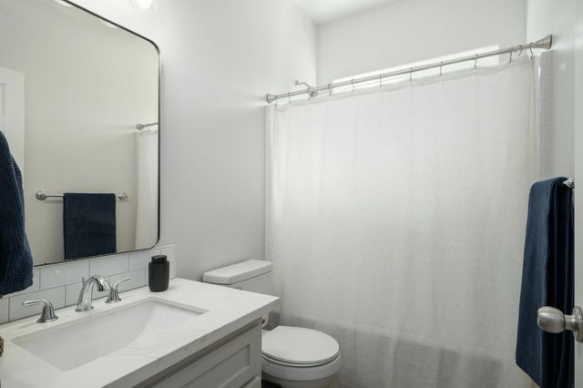 775 Kimball Lane, Hanford, CA 93230