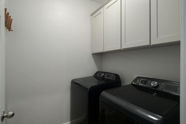 775 Kimball Lane, Hanford, CA 93230