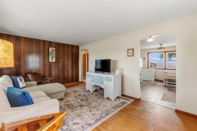 N9363 LAKESHORE DRIVE, Van Dyne, WI 54979