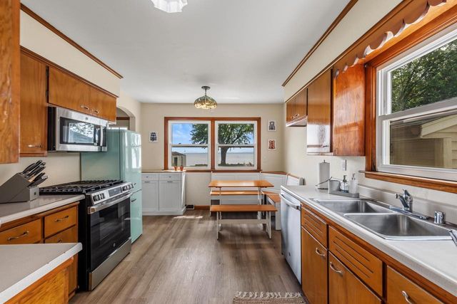N9363 LAKESHORE DRIVE, Van Dyne, WI 54979