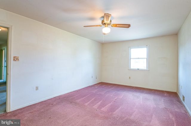 41 FLINT RIDGE DR, Shillington, PA 19607