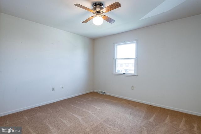 41 FLINT RIDGE DR, Shillington, PA 19607