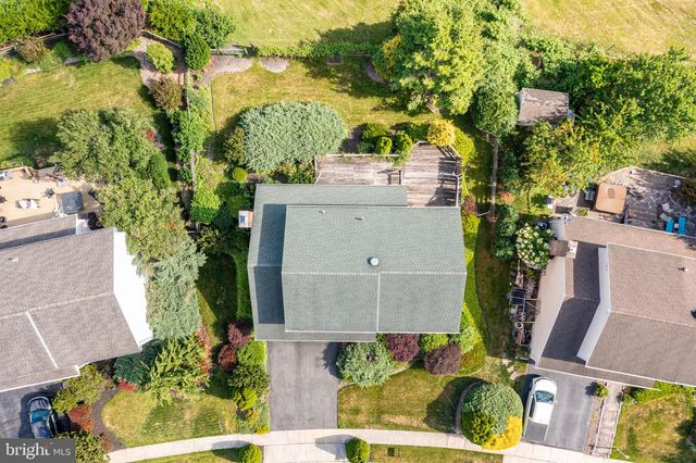 41 FLINT RIDGE DR, Shillington, PA 19607