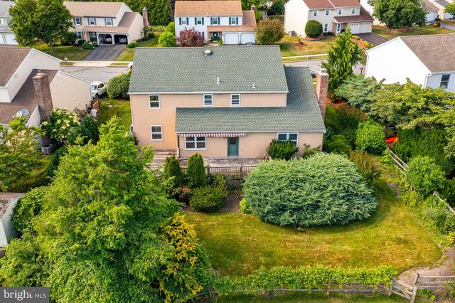 41 FLINT RIDGE DR, Shillington, PA 19607